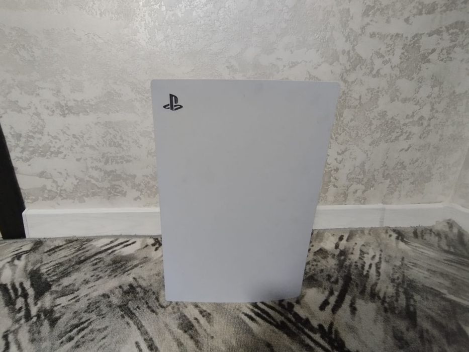 Продам ПС 5 с дисками