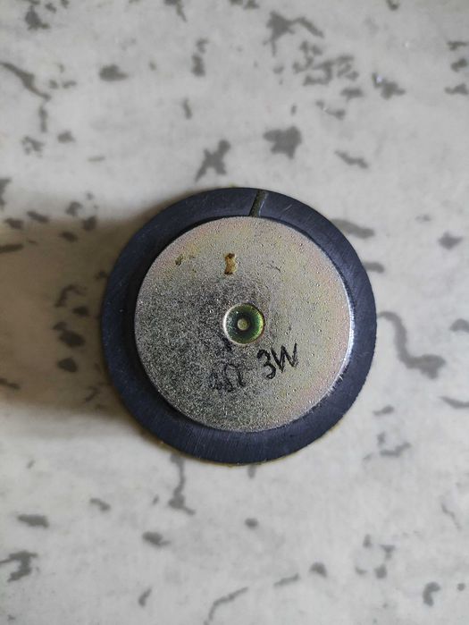 Продам 2 динамика