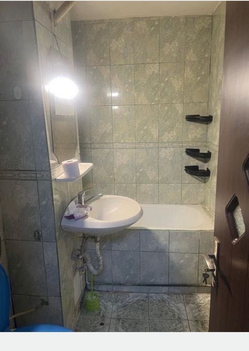 Garsonieră de închiriat