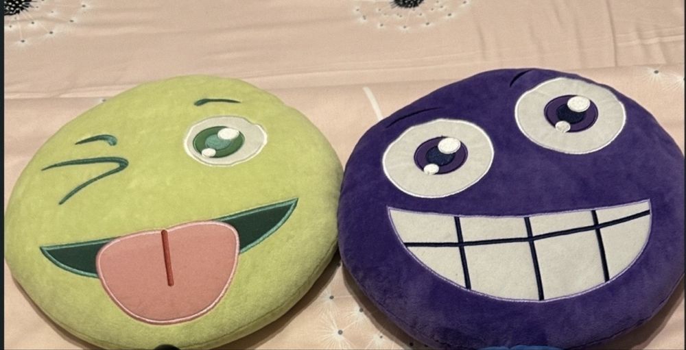 2 Perne plușate diametru 32 cm