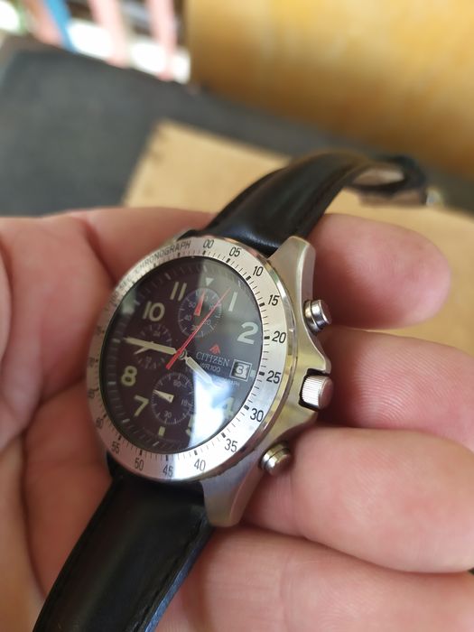 Часовник Citizen хронограф