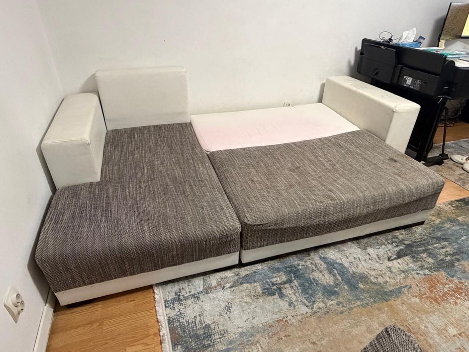 Canapea tip coltar extensibil