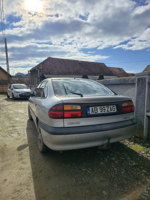 Renault Laguna 1.6 Benzina | 244.330 km | Stare Bună |