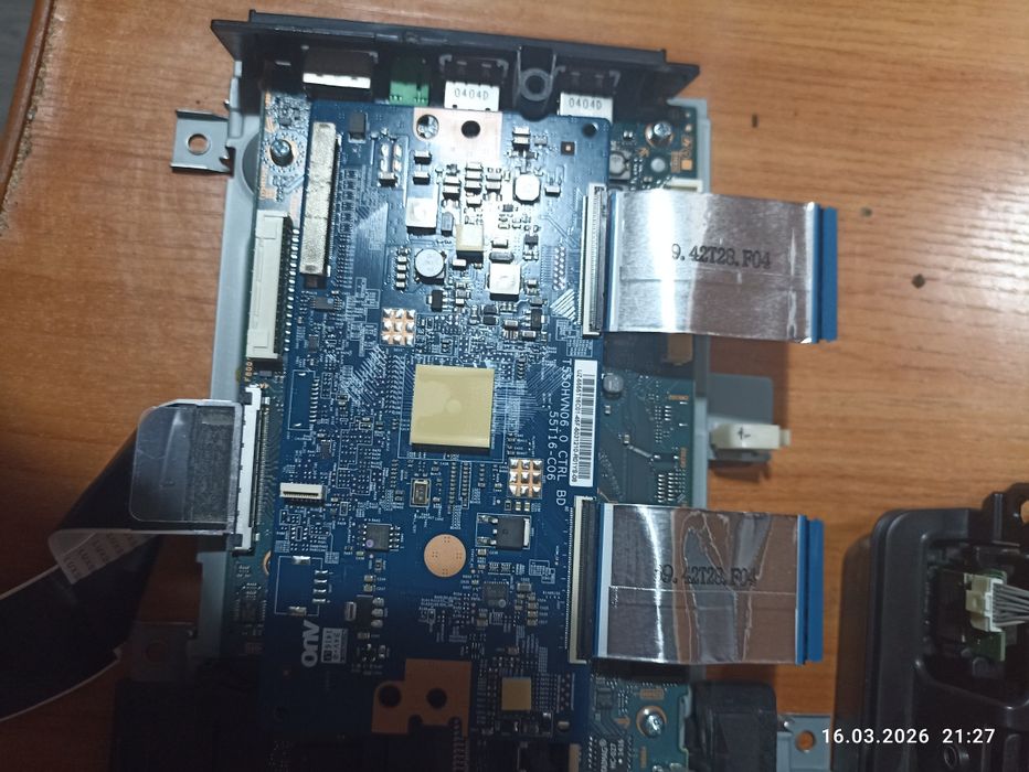 Тв Sony kdl 55w817b..на разбор.