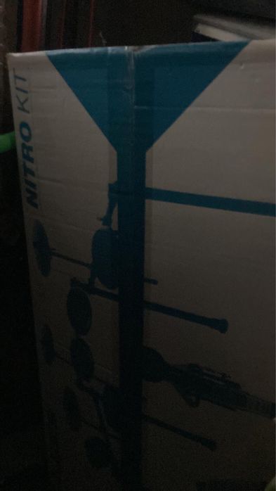 Барабанная установка Alesis nitro Kit