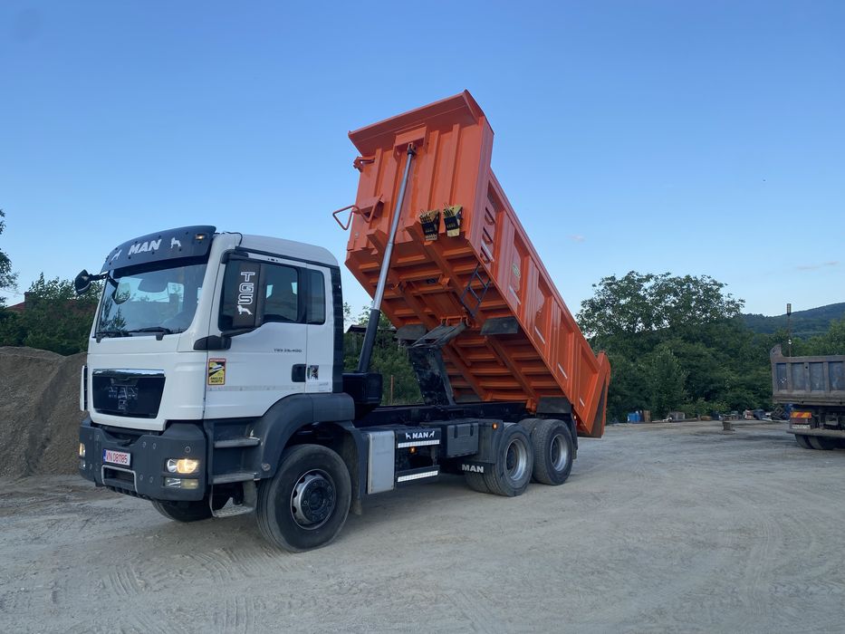 Vand man tgs 6x4  si 8x4 bascula
