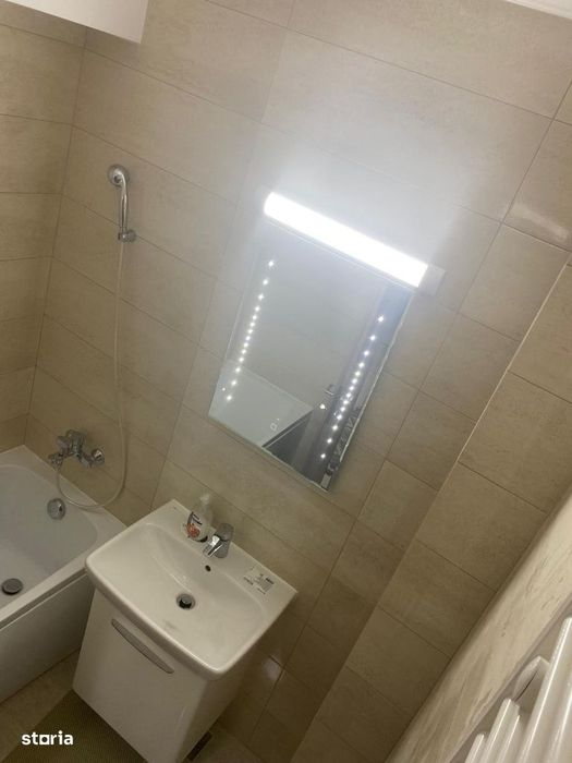 inchiriere apartament Zamca bloc nou