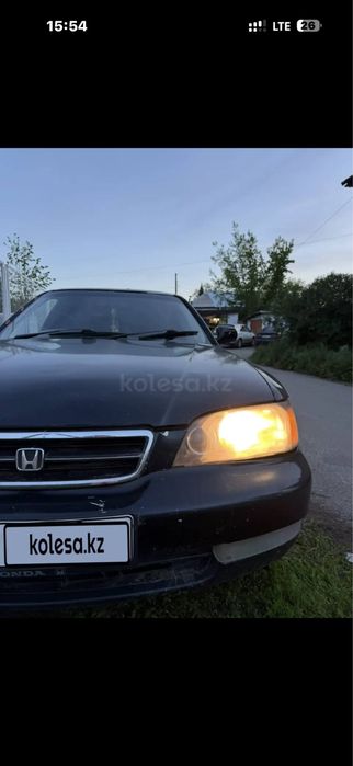 Продам машину Honda saber 1995 год