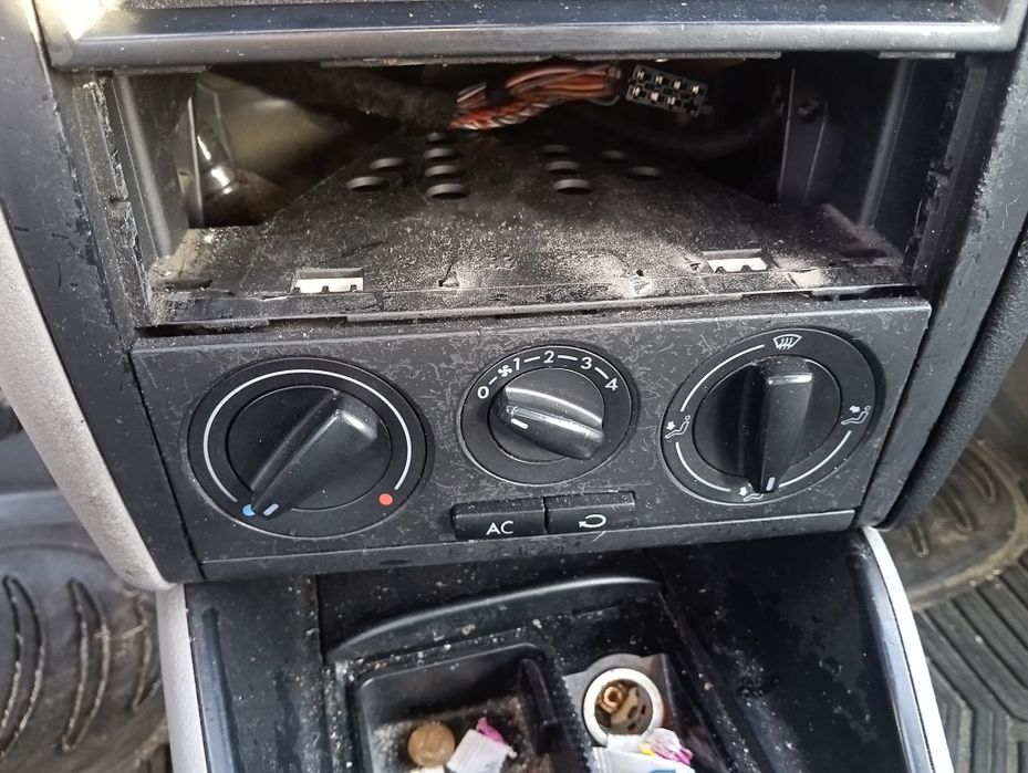 Голф 4 1.6 с газ на части