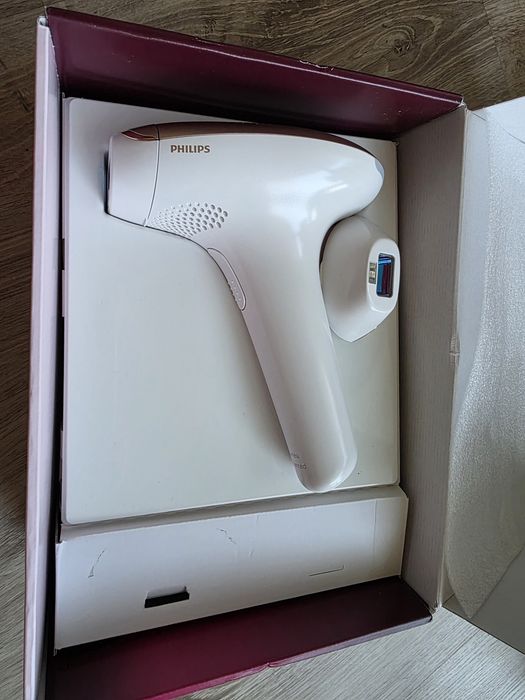 Фотоепилатор Philips Lumea Advanced  SC1997/00