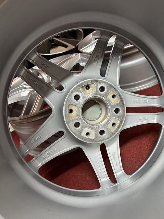 18 цола 5х112 Audi A4  A6 Q5 VW Passat Arteon Tiguan Skoda Superb