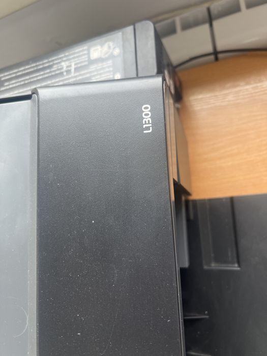 Продам цветной принтер epson L1300