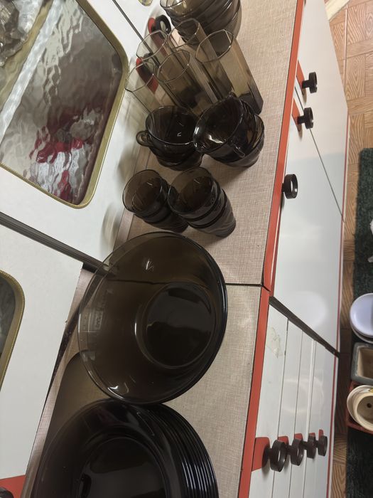 Набор посуды коричневый