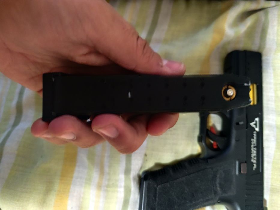 Airsoft Glock 17 Double Bell, Green Gas, Blowback (Еърсофт Глок 17, Зелена газ, Откат)