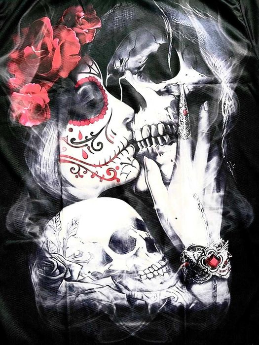 Tricou Gothic Romantic XXL – Cranii & Trandafiri Față/Verso, Nou