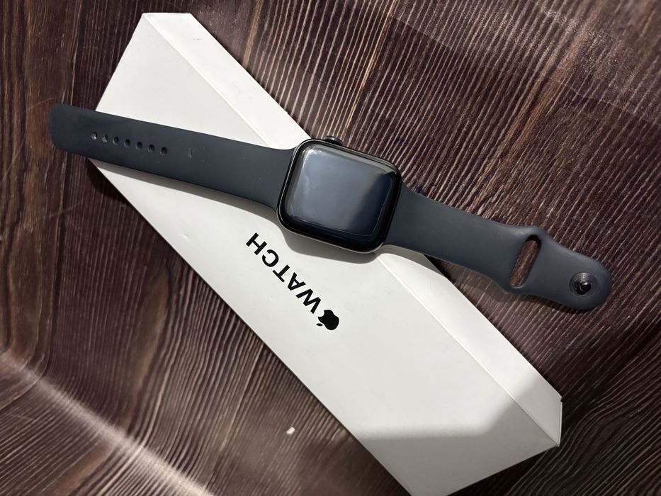 Apple Watch SE 2 44mm(г.Темиртау Металлургов 17)лот941097