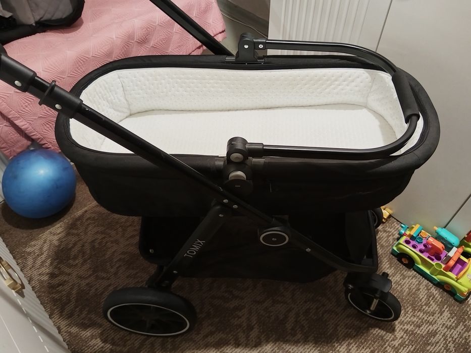 Коляска Tomix+ приятный БОНУС!!!