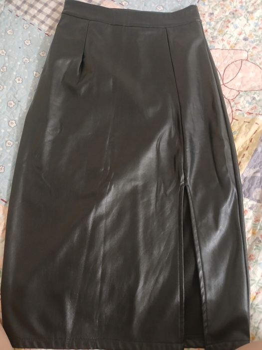 Продам платье 3000т срочно