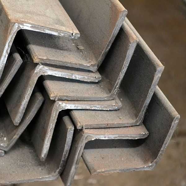 Уголок металлический 50*5 ! Оптом и розница !