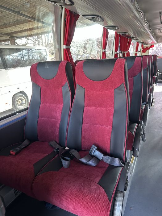 Avtobus yutong sotiladi xolati alo 43+2 faqat turizmda iwlagan