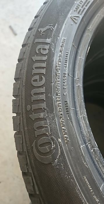 225/50/17цола Continental