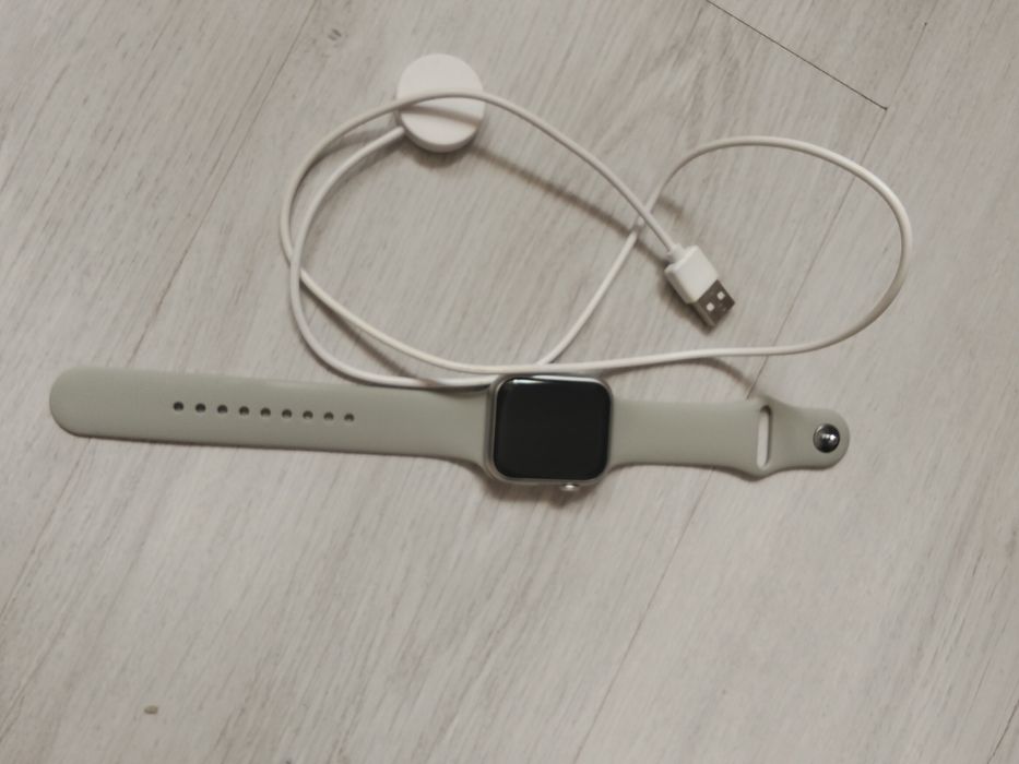 Аксессуар апл уатч