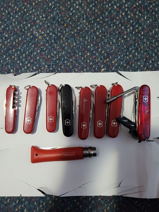 Cutit japonez briceag victorinox, marttiini