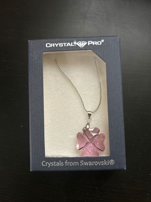 Колие Swarovski ново