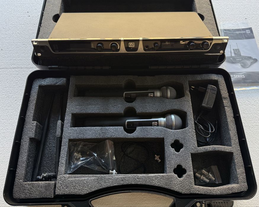 Vând microfon LD Systems U508 R2 - dublu de mână