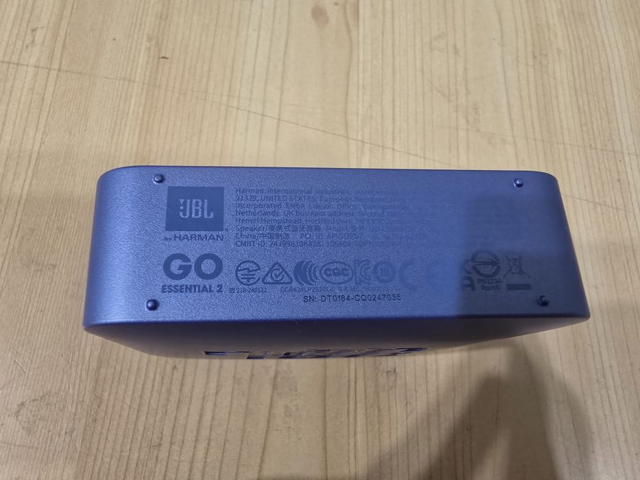 Блутут колонка JBL GO Essential Синя