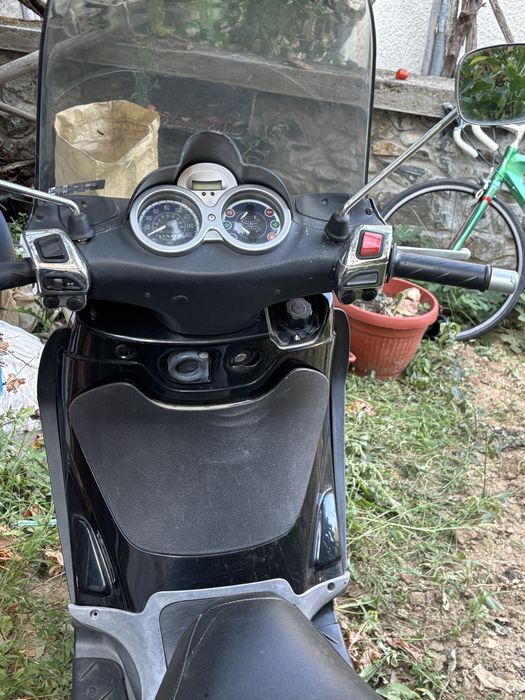 Пиаджо Бевърли 125 сс