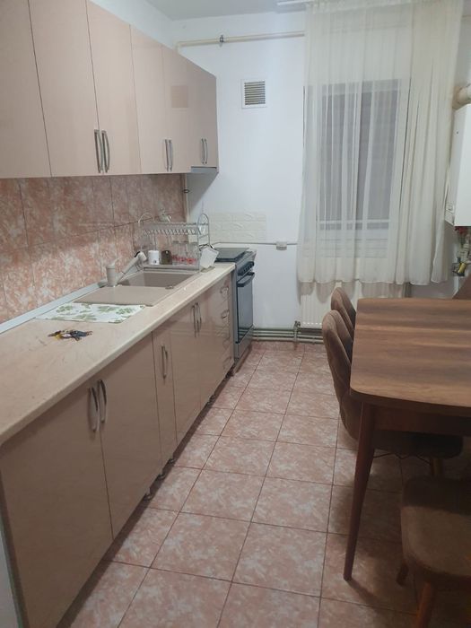 Garsoniera de inchiriat