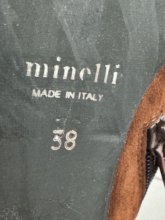 Botine piele intoarsa naturala, marime 38