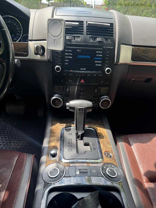Volkswagen Touareg Primul Proprietar in Ro, foarte bine întreținută