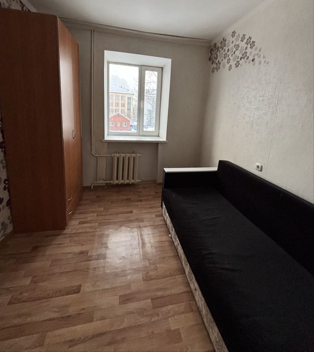 Сдам комноту для девушки