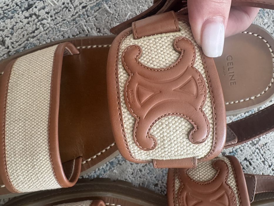 Оригинални сандали на Celine