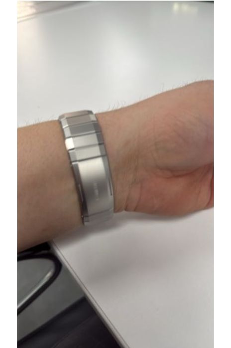 Продам смарт часы huawei gt 5 pro,,