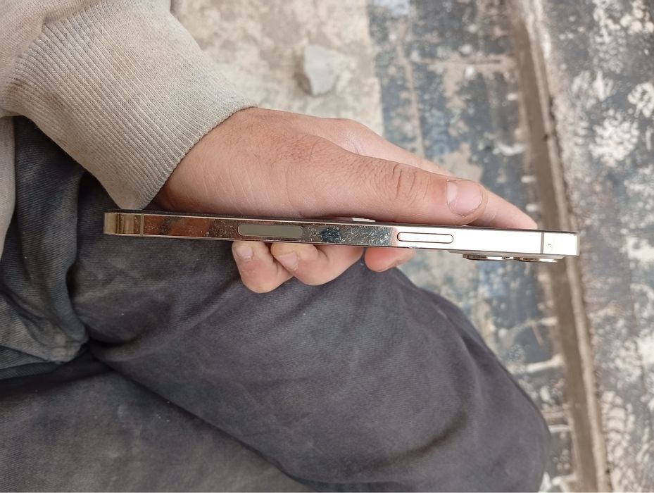 Iphoen 12 pro max 128 гб