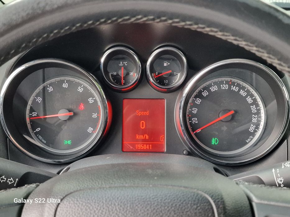 OPEL Astra 2011 — imagine 2
