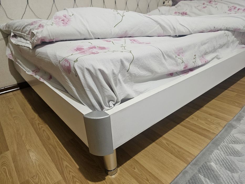 Кровать полуторка с тумбой для девочек