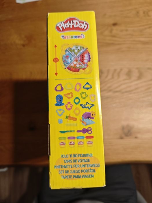 Безплатна доставка до BoxNow - Чисто ново Play-Doh чанта - килимче за игра с пластелин и формички