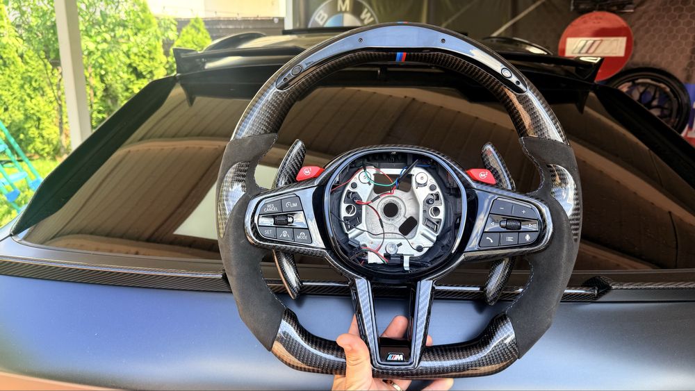 Volan Carbon Display BMW G30 G31 G05 G06 G07 G15 G16 G14