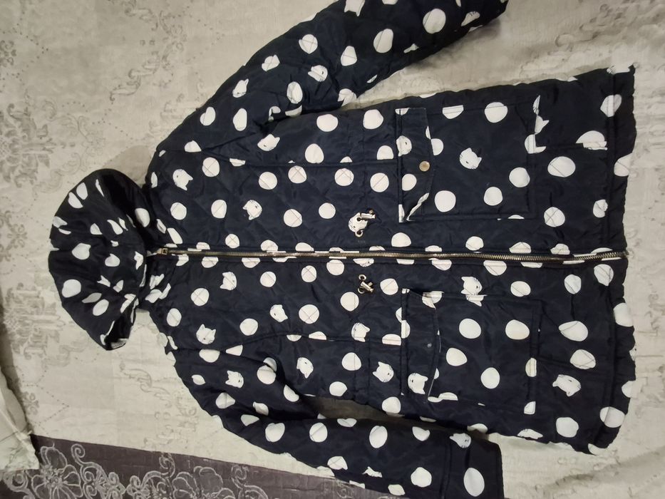 Куртка 10-12 жасар қызға, 4шт.