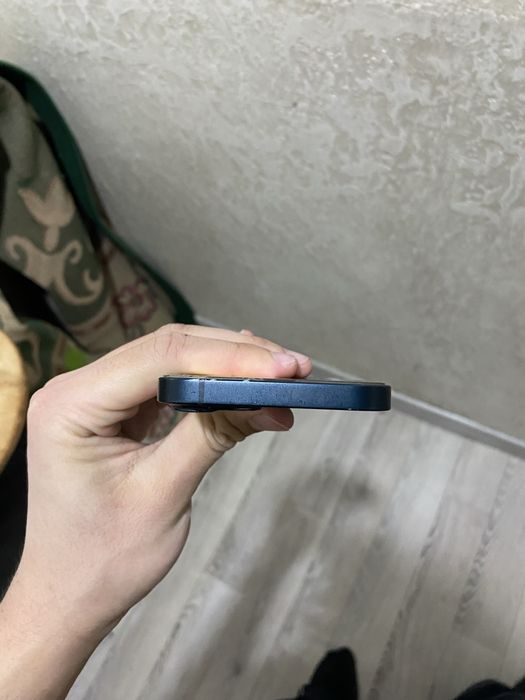 Айфон 13 256 гб.