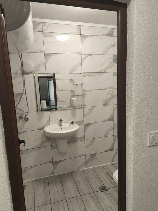 Дава се под наем Двустаен апартамент в Пловдив, Прослав - 70 кв.м за 438.6 € - Снимка #5