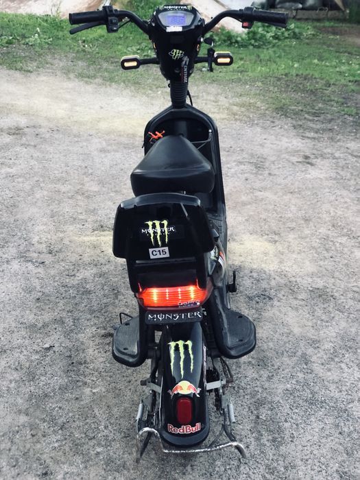 Электроскутер Sk8