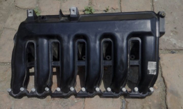 Galerie admisie 3.0d 231/234cp Seria 3/5/7/X3/X5 E60/E66/E65/E70/E61