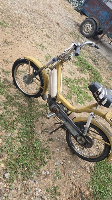 Scuter piaggio bravo