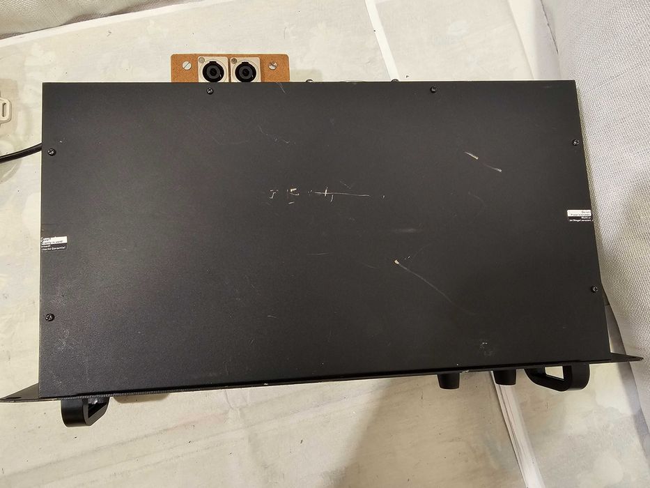 Statie Mc Crypt MP 3000 2x300W 4ohm