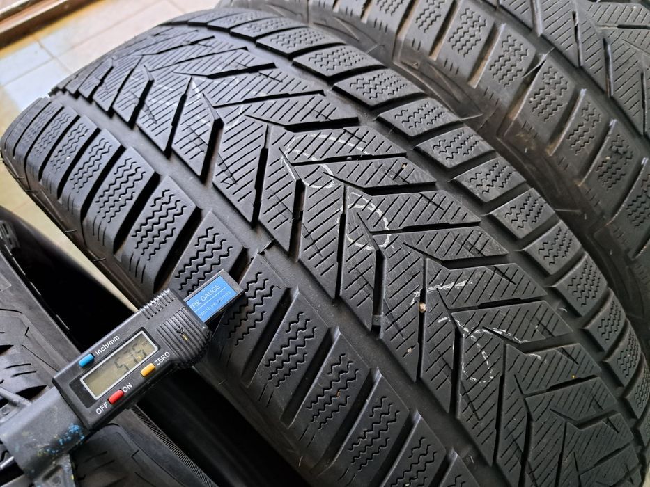 4 anvelope 235/60 R16 Vredestein